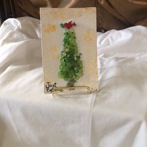 Rigid canvas crushed glass tree with red bird
